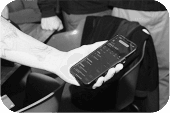Persona aprendiendo con tecnología